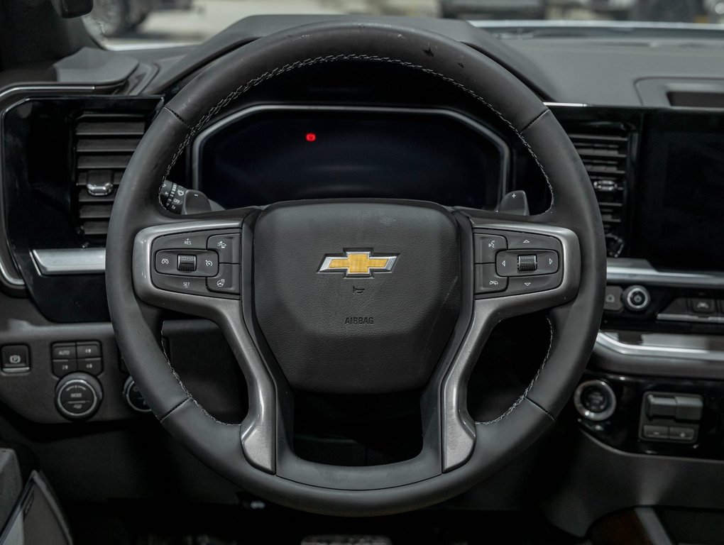 Chevrolet Silverado 1500  2026 à St-Jérôme, Québec - 13 - w1024h768px