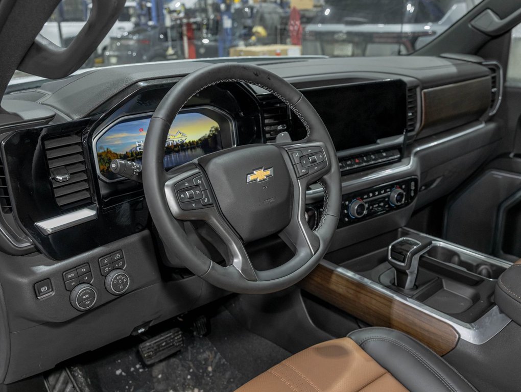 Chevrolet Silverado 1500  2026 à St-Jérôme, Québec - 12 - w1024h768px