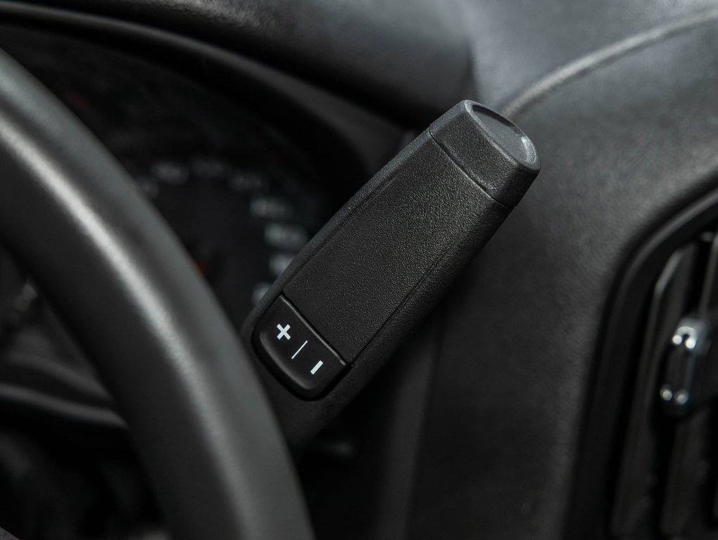 Chevrolet Silverado 1500  2026 à St-Jérôme, Québec - 15 - w1024h768px