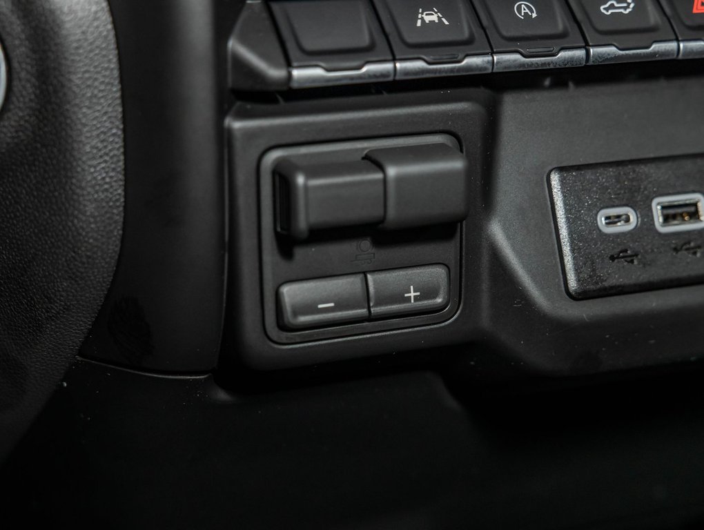 Chevrolet Silverado 1500  2026 à St-Jérôme, Québec - 23 - w1024h768px