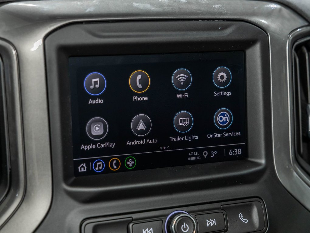 Chevrolet Silverado 1500  2026 à St-Jérôme, Québec - 16 - w1024h768px