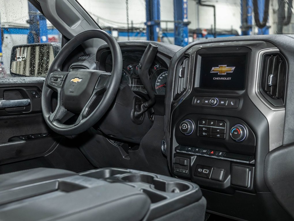 Chevrolet Silverado 1500  2026 à St-Jérôme, Québec - 27 - w1024h768px