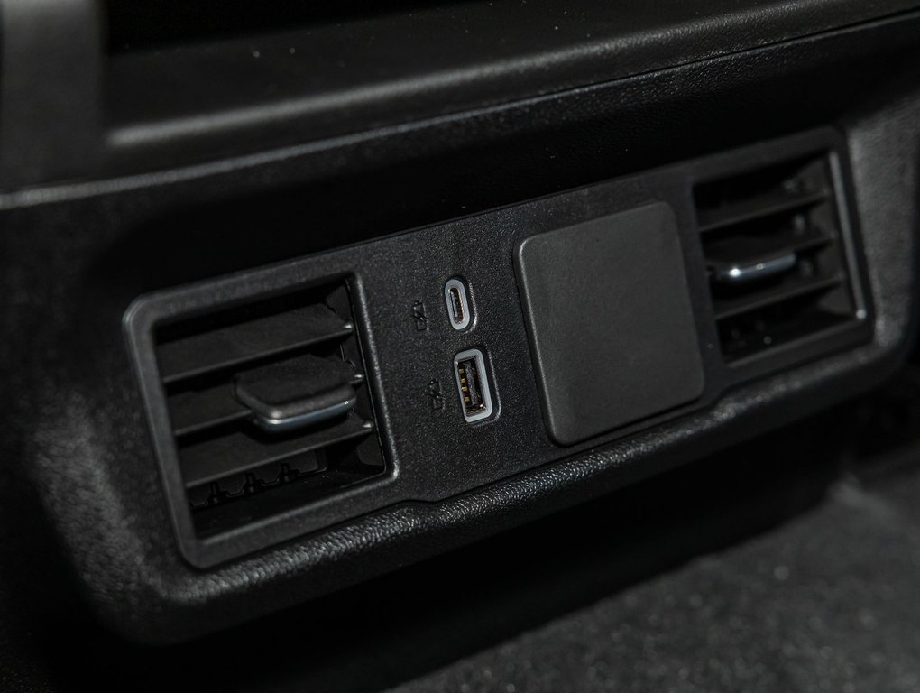 Chevrolet Silverado 1500  2026 à St-Jérôme, Québec - 30 - w1024h768px