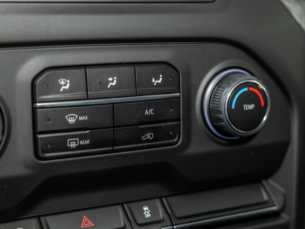 Chevrolet Silverado 1500  2026 à St-Jérôme, Québec - 19 - w1024h768px