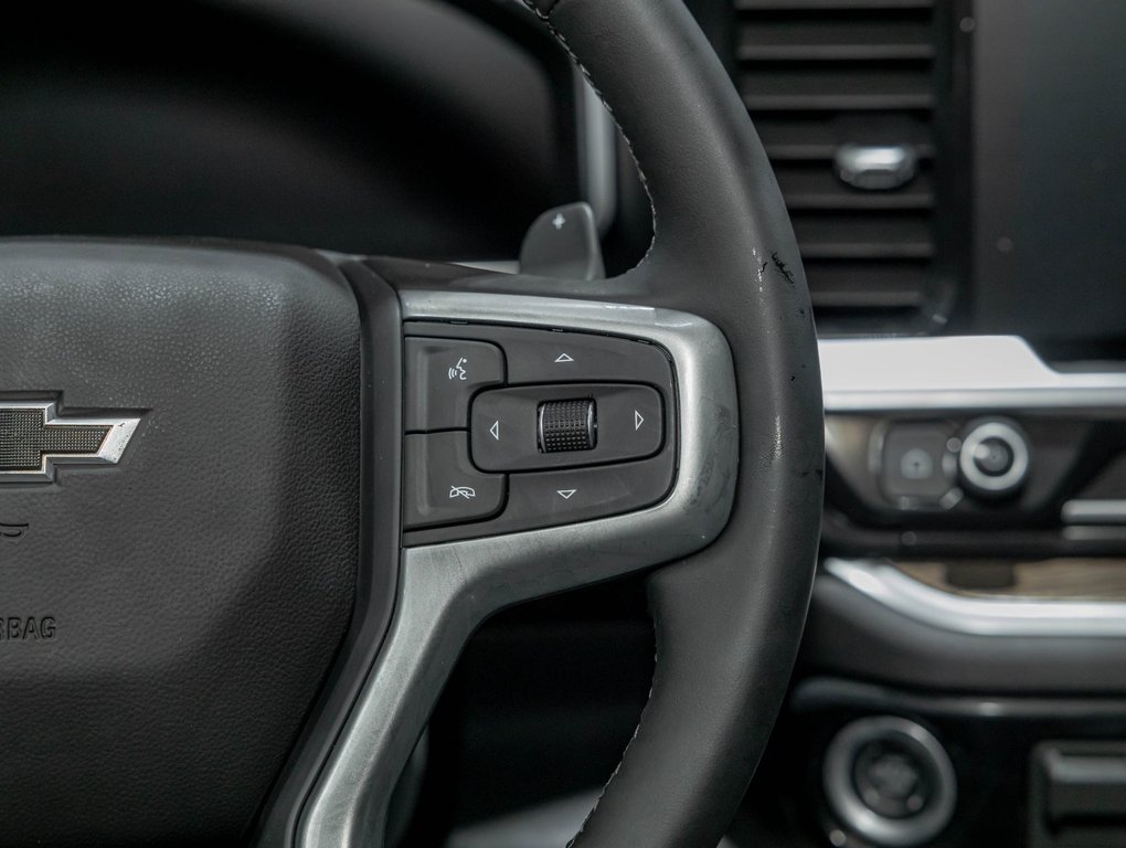2026 Chevrolet Silverado 1500 in St-Jérôme, Quebec - 16 - w1024h768px