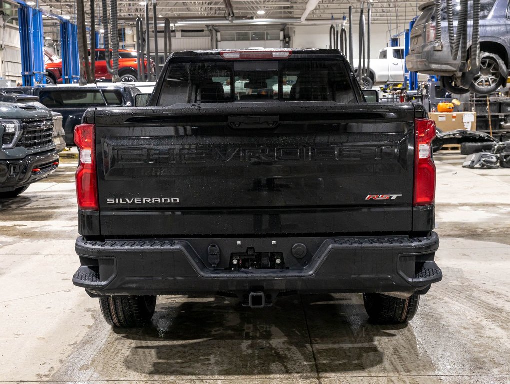 2026 Chevrolet Silverado 1500 in St-Jérôme, Quebec - 8 - w1024h768px