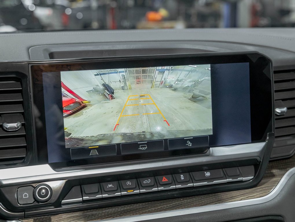 2026 Chevrolet Silverado 1500 in St-Jérôme, Quebec - 18 - w1024h768px