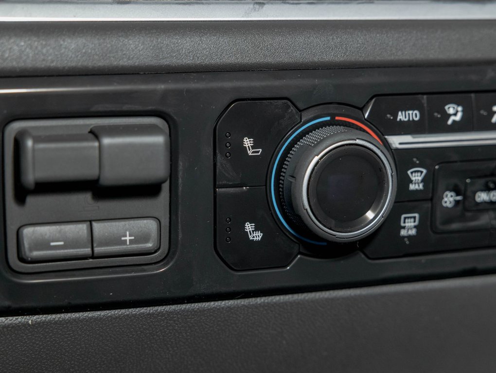 Chevrolet Silverado 1500  2026 à St-Jérôme, Québec - 23 - w1024h768px