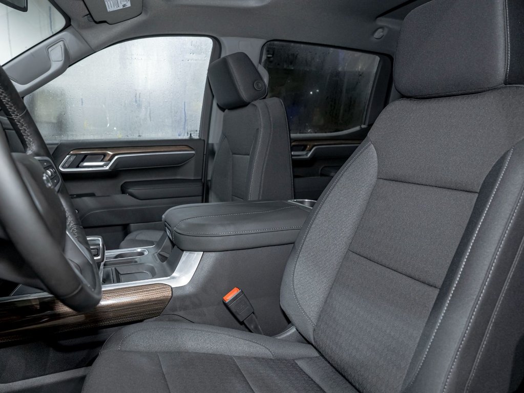 Chevrolet Silverado 1500  2026 à St-Jérôme, Québec - 11 - w1024h768px