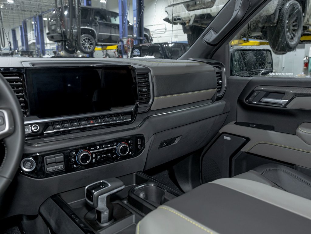 2026 Chevrolet Silverado 1500 in St-Jérôme, Quebec - 22 - w1024h768px
