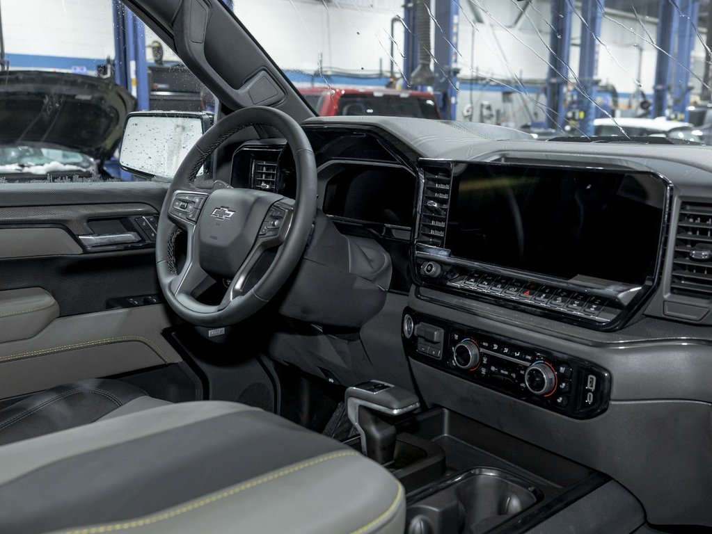 2026 Chevrolet Silverado 1500 in St-Jérôme, Quebec - 31 - w1024h768px