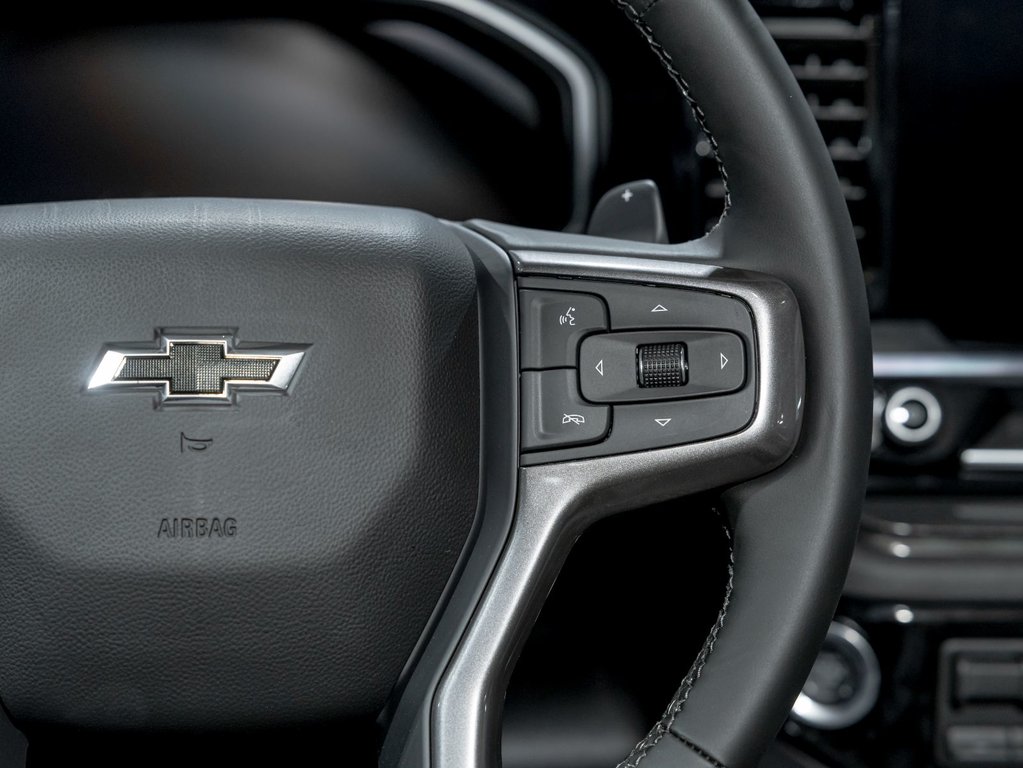 2026 Chevrolet Silverado 1500 in St-Jérôme, Quebec - 16 - w1024h768px