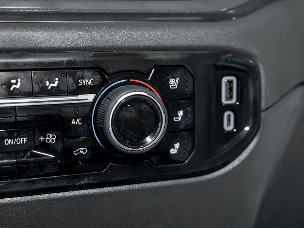 2026 Chevrolet Silverado 1500 in St-Jérôme, Quebec - 24 - w1024h768px