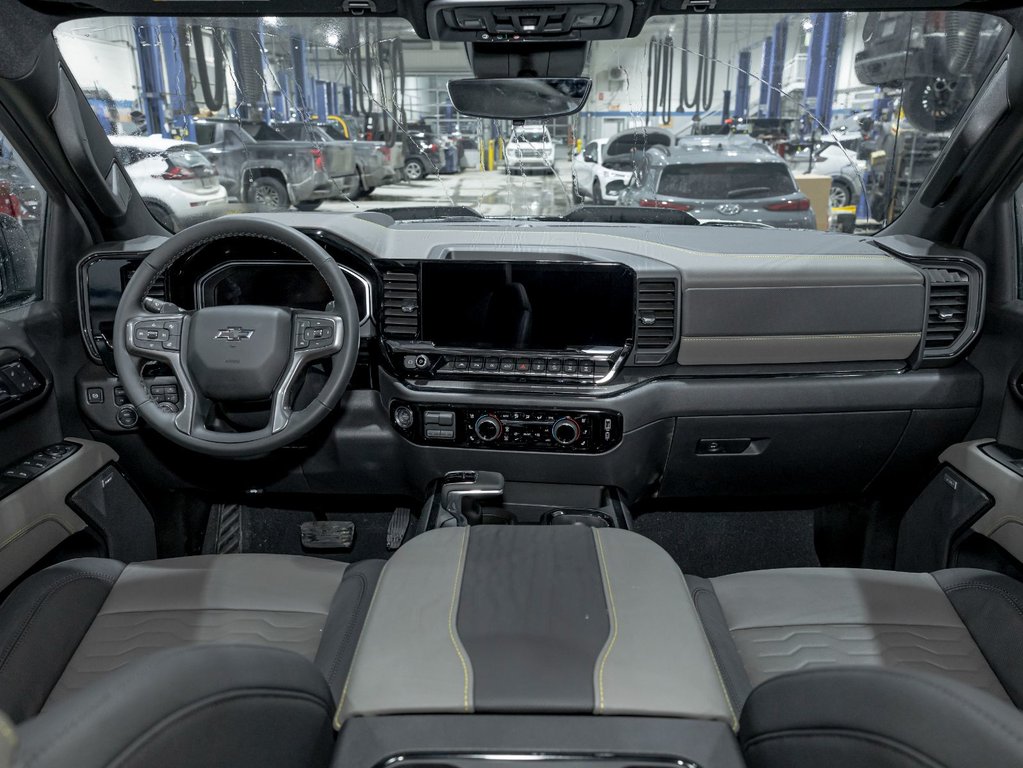 Chevrolet Silverado 1500  2026 à St-Jérôme, Québec - 4 - w1024h768px