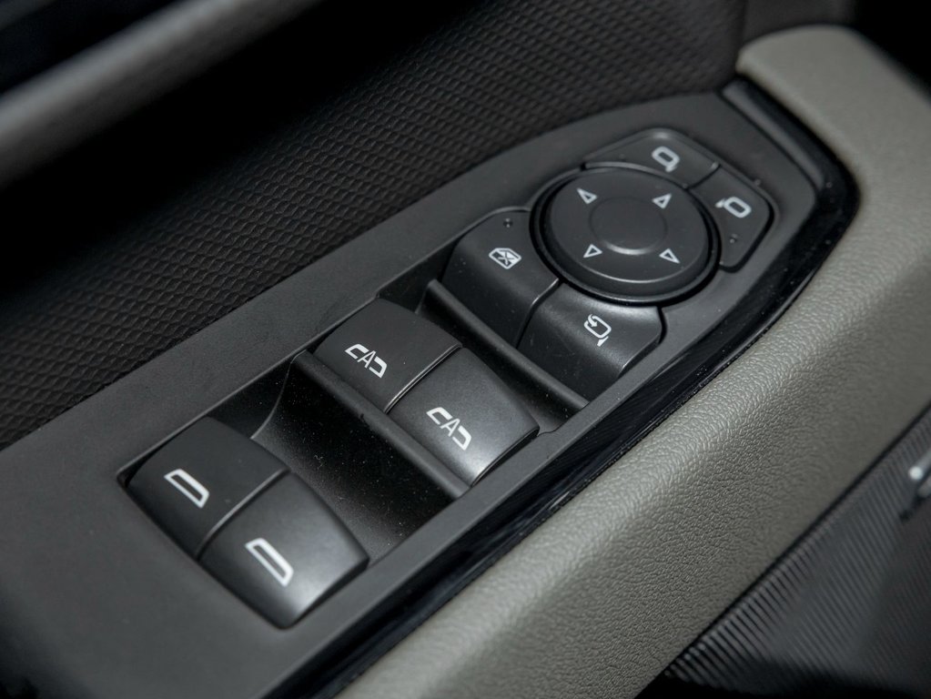 Chevrolet Silverado 1500  2026 à St-Jérôme, Québec - 29 - w1024h768px