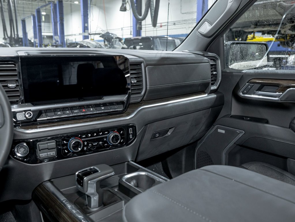 2026 Chevrolet Silverado 1500 in St-Jérôme, Quebec - 20 - w1024h768px