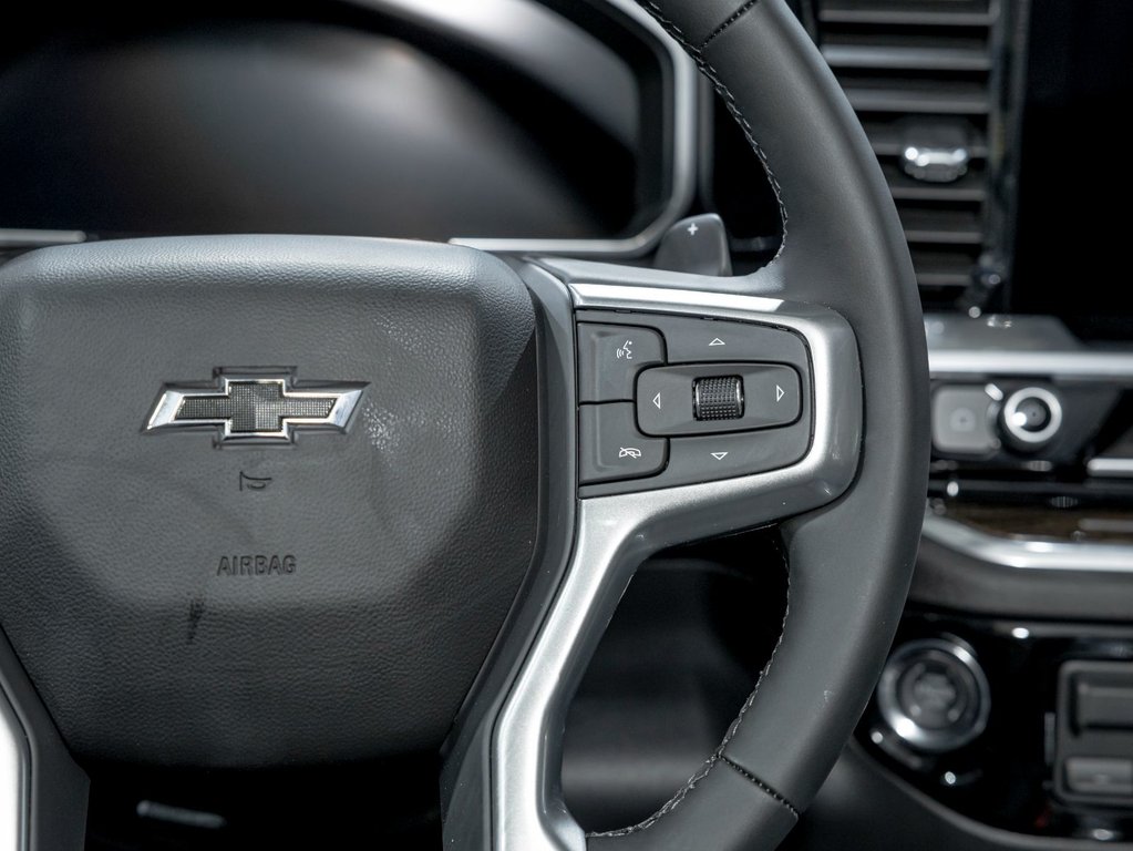 2026 Chevrolet Silverado 1500 in St-Jérôme, Quebec - 16 - w1024h768px