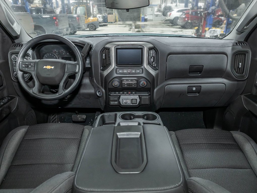 Chevrolet Silverado 1500  2026 à St-Jérôme, Québec - 4 - w1024h768px