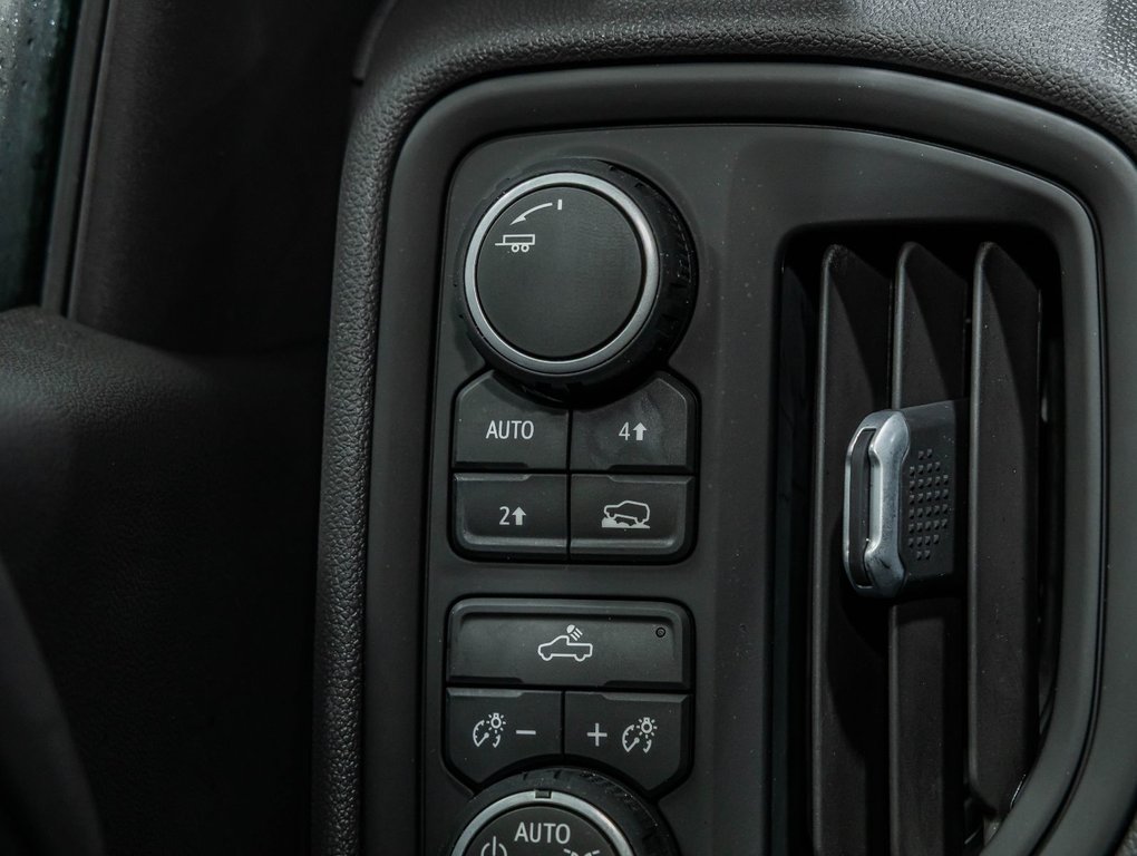 Chevrolet Silverado 1500  2026 à St-Jérôme, Québec - 22 - w1024h768px