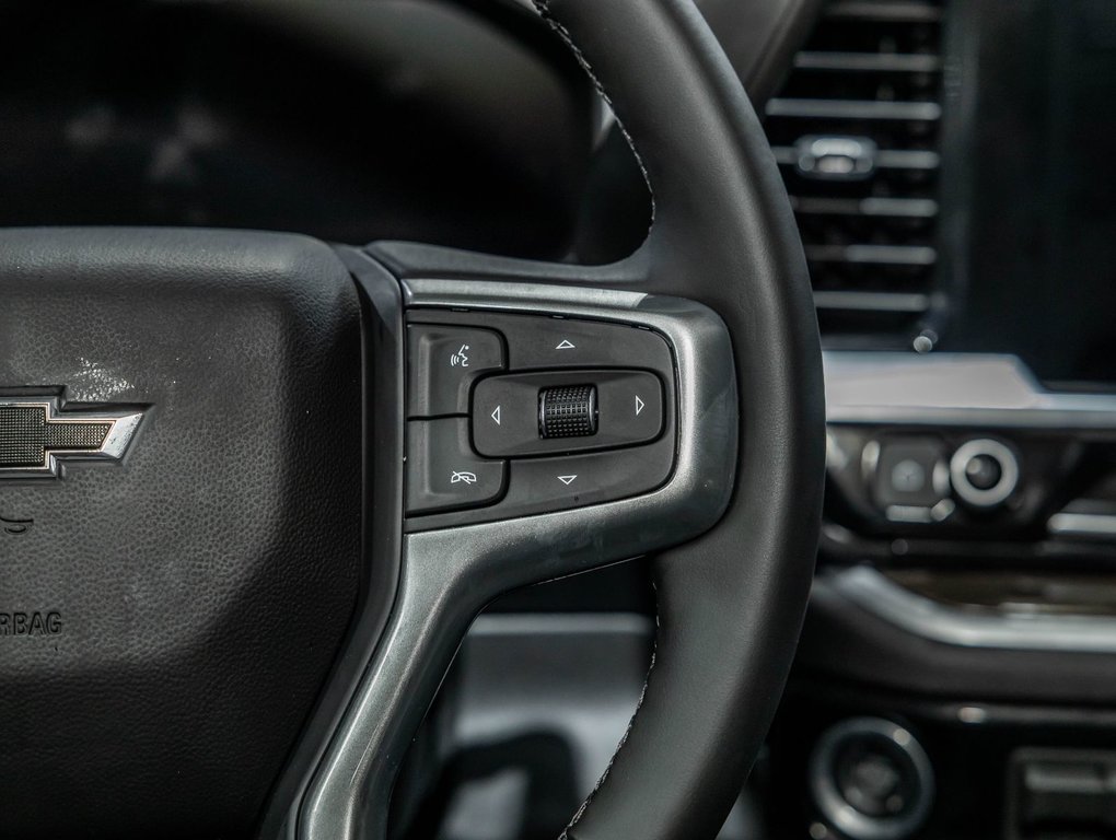 Chevrolet Silverado 1500  2026 à St-Jérôme, Québec - 16 - w1024h768px