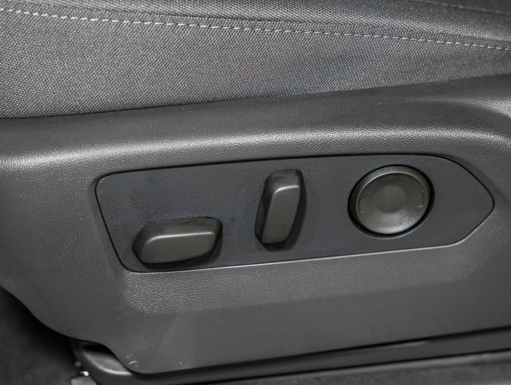 Chevrolet Silverado 1500  2026 à St-Jérôme, Québec - 27 - w1024h768px