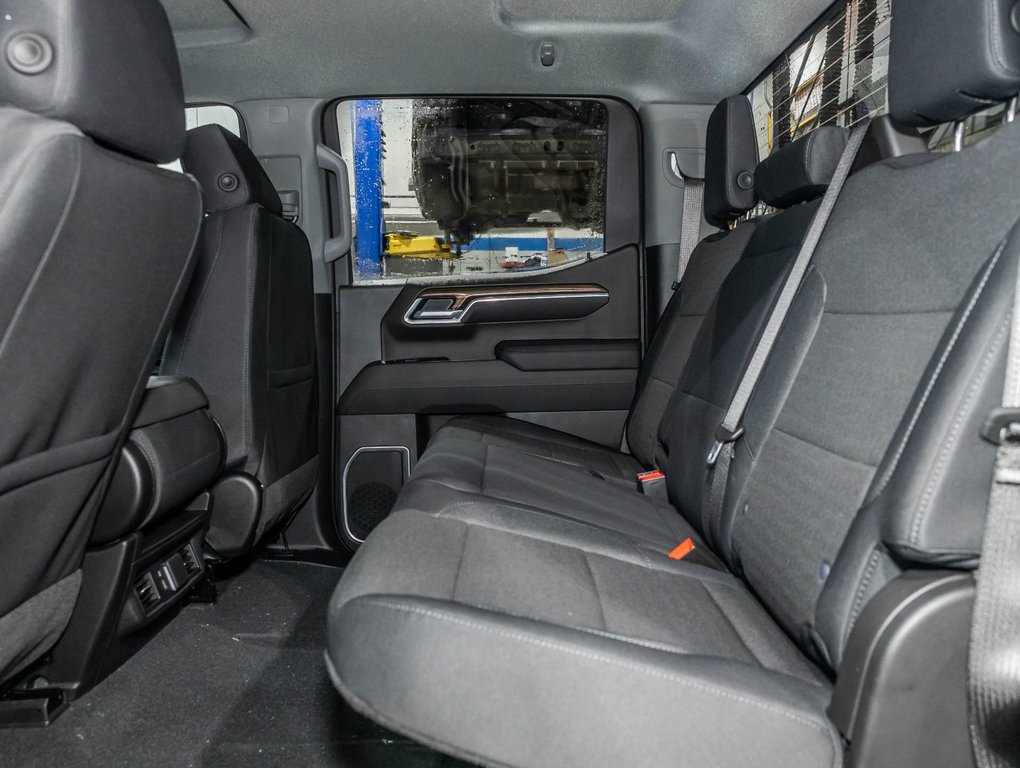 Chevrolet Silverado 1500  2026 à St-Jérôme, Québec - 32 - w1024h768px