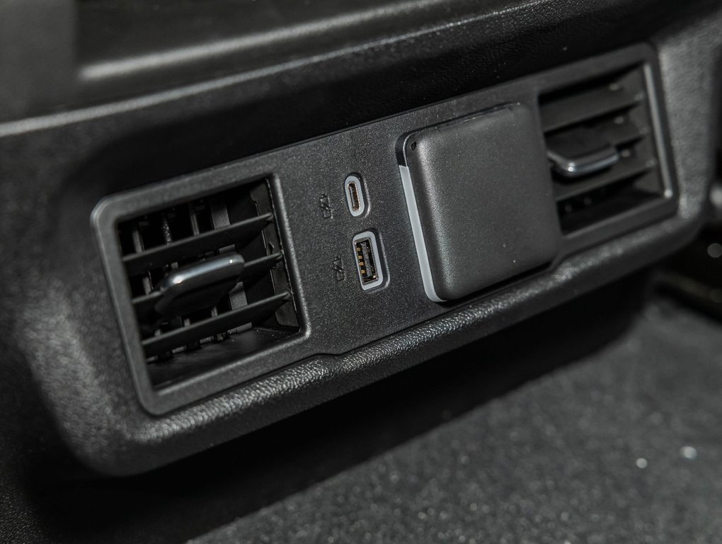 Chevrolet Silverado 1500  2026 à St-Jérôme, Québec - 33 - w1024h768px