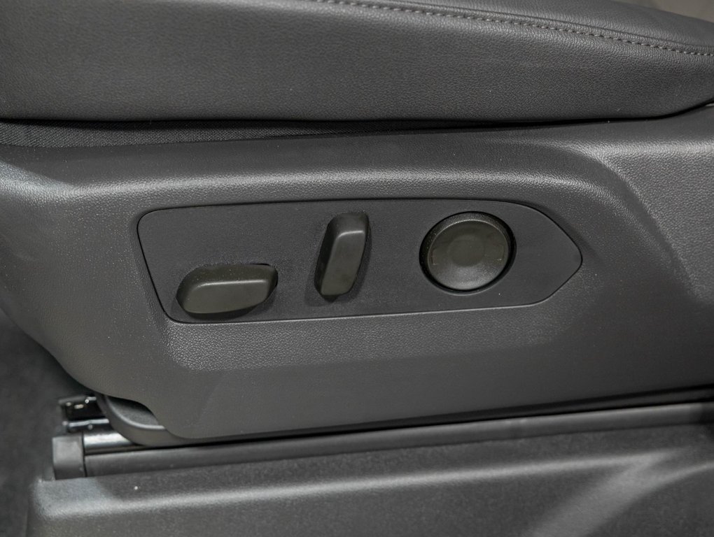 Chevrolet Silverado 1500  2026 à St-Jérôme, Québec - 27 - w1024h768px