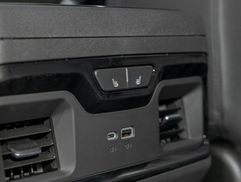 Chevrolet Silverado 1500  2026 à St-Jérôme, Québec - 33 - w1024h768px