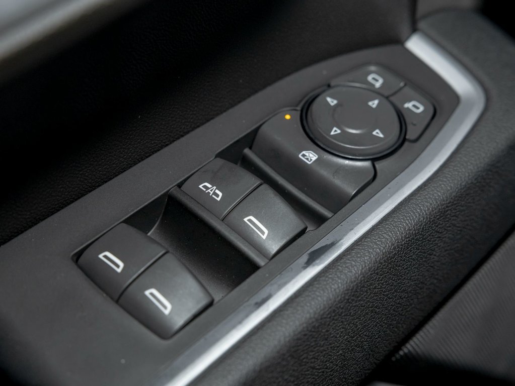 Chevrolet Silverado 1500  2026 à St-Jérôme, Québec - 27 - w1024h768px