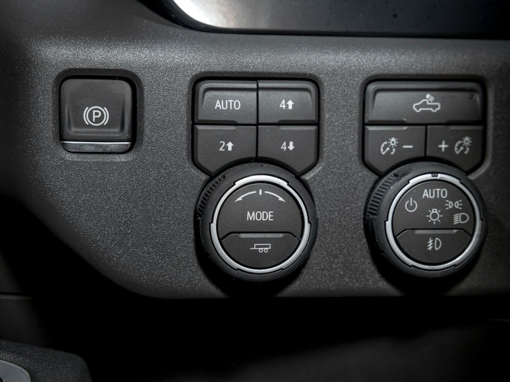 Chevrolet Silverado 1500  2026 à St-Jérôme, Québec - 24 - w1024h768px