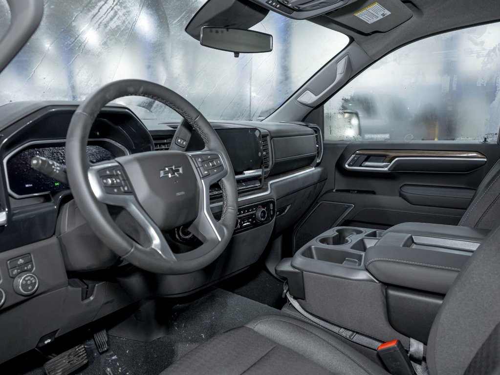 Chevrolet Silverado 1500  2026 à St-Jérôme, Québec - 12 - w1024h768px