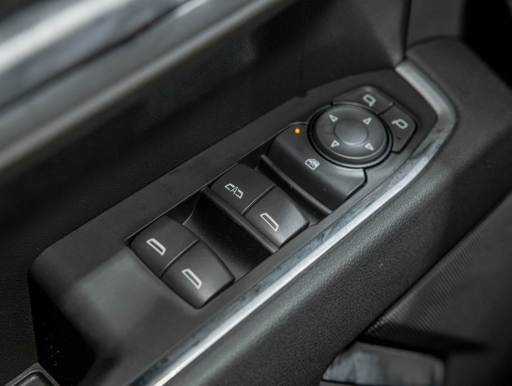 Chevrolet Silverado 1500  2026 à St-Jérôme, Québec - 32 - w1024h768px