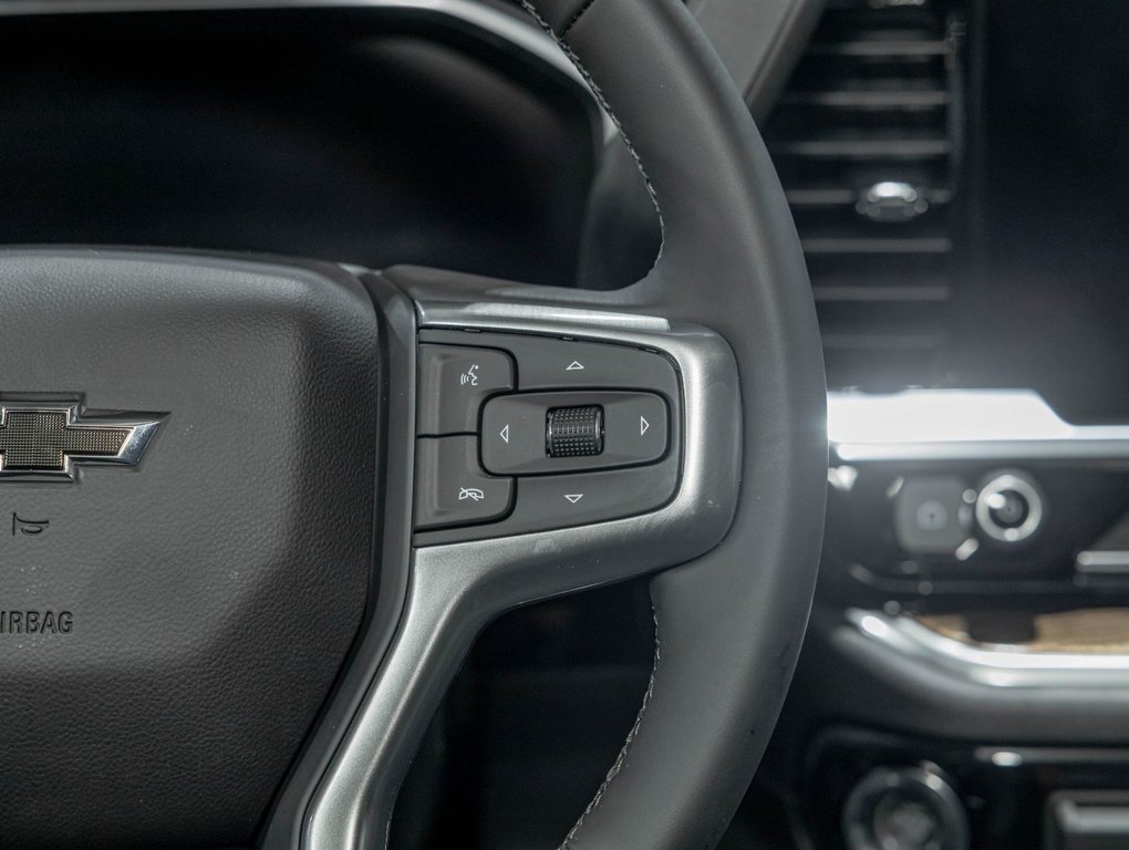 Chevrolet Silverado 1500  2026 à St-Jérôme, Québec - 16 - w1024h768px