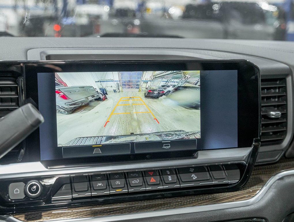 Chevrolet Silverado 1500  2026 à St-Jérôme, Québec - 19 - w1024h768px