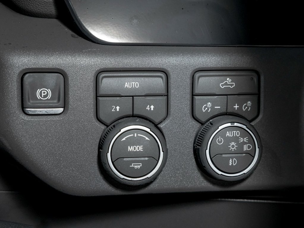 2026 Chevrolet Silverado 1500 in St-Jérôme, Quebec - 24 - w1024h768px