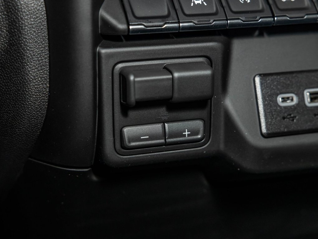 Chevrolet Silverado 1500  2026 à St-Jérôme, Québec - 23 - w1024h768px