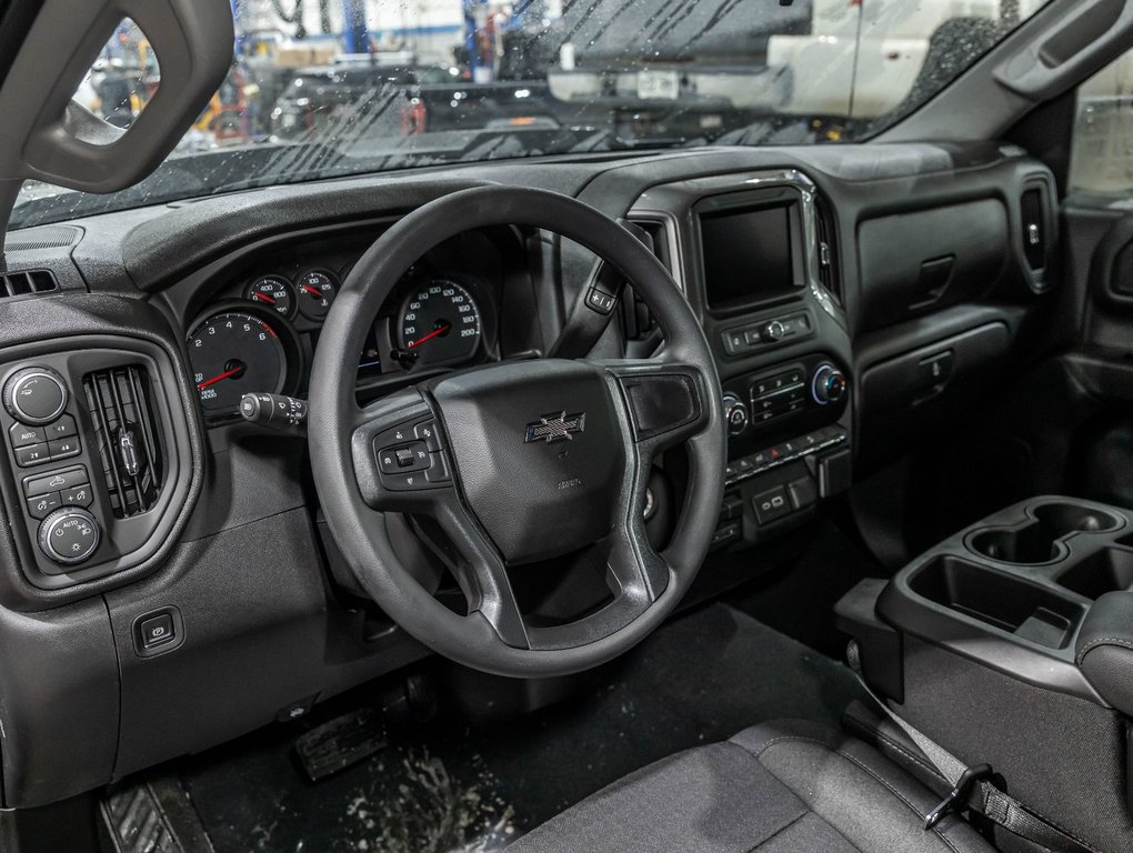 Chevrolet Silverado 1500  2026 à St-Jérôme, Québec - 11 - w1024h768px