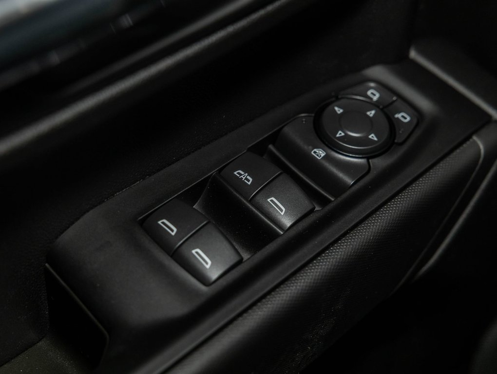 Chevrolet Silverado 1500  2026 à St-Jérôme, Québec - 25 - w1024h768px