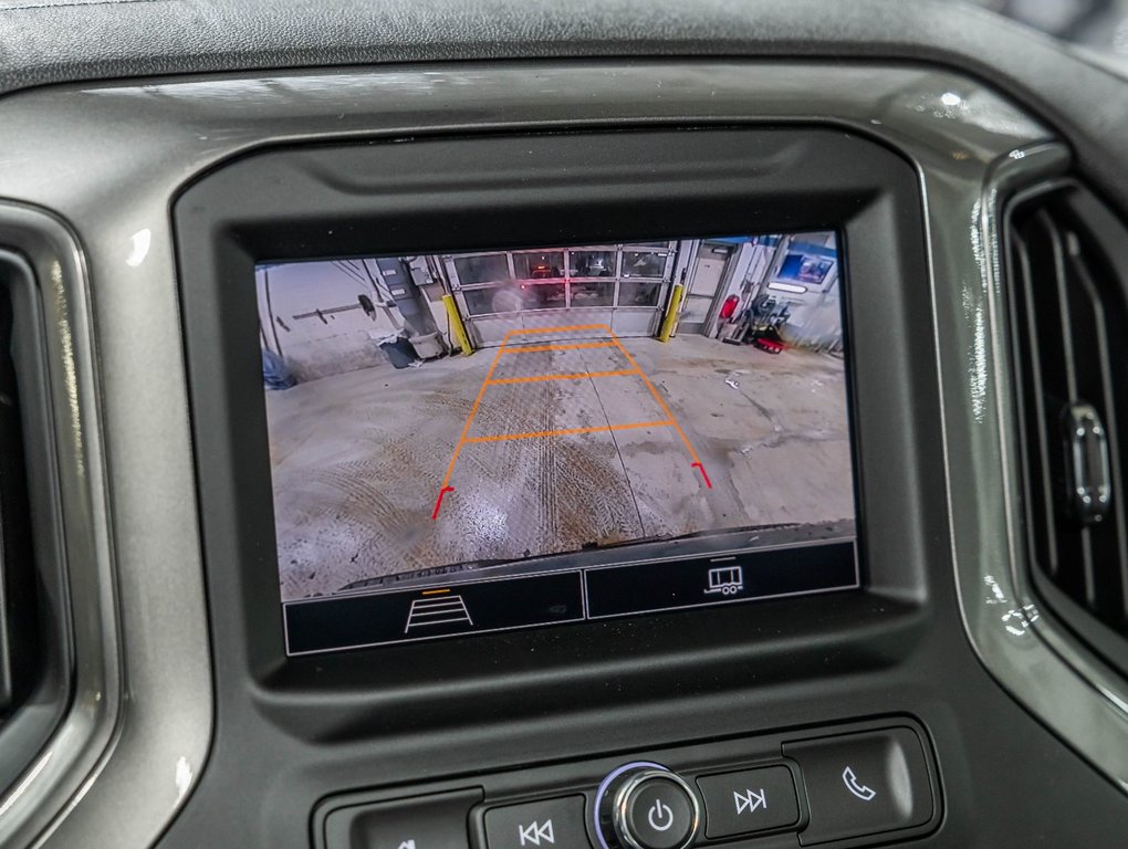 Chevrolet Silverado 1500  2026 à St-Jérôme, Québec - 17 - w1024h768px