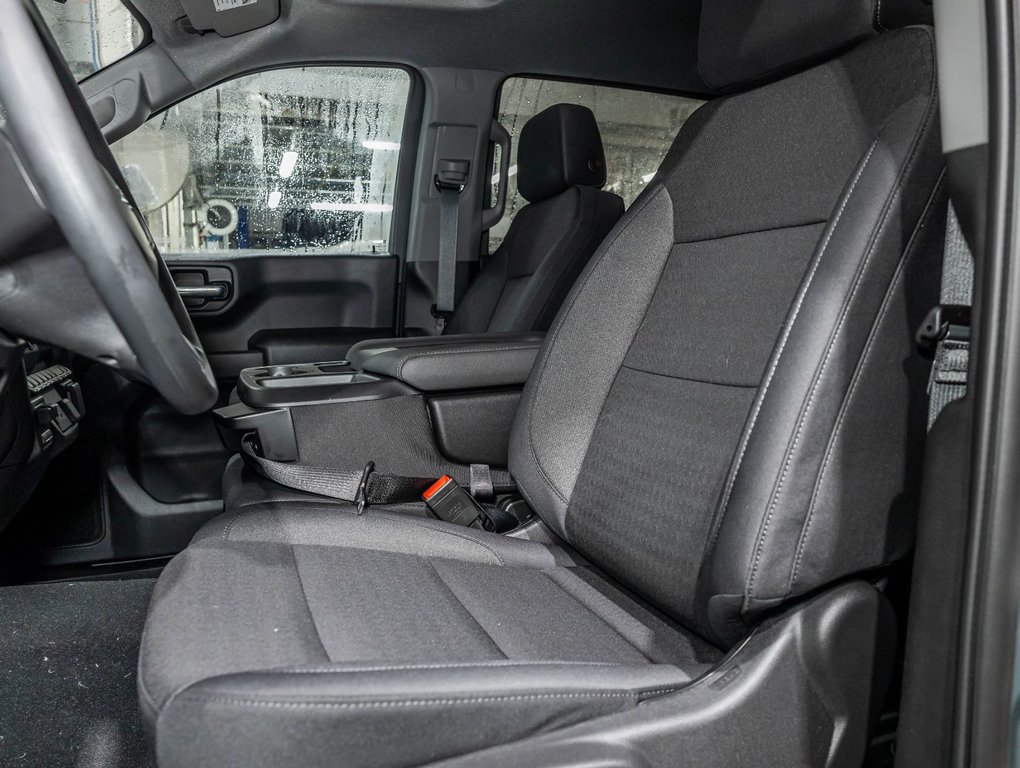 Chevrolet Silverado 1500  2026 à St-Jérôme, Québec - 10 - w1024h768px