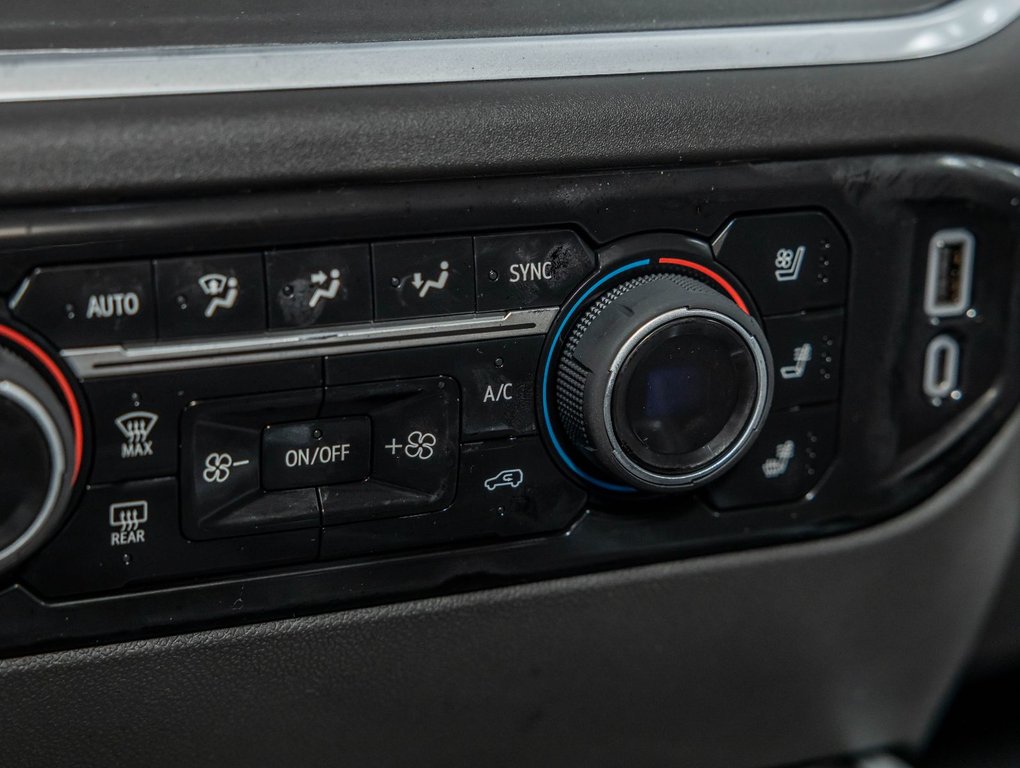 2026 Chevrolet Silverado 1500 in St-Jérôme, Quebec - 23 - w1024h768px