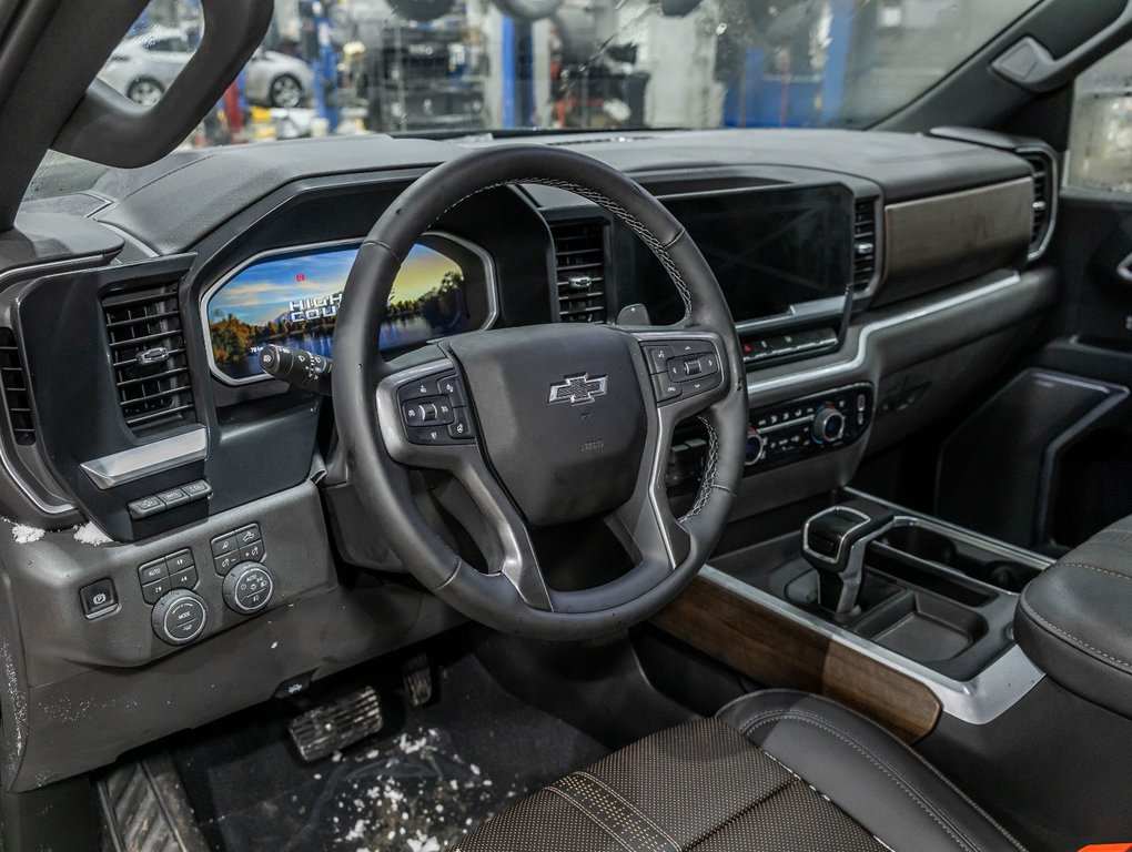 2026 Chevrolet Silverado 1500 in St-Jérôme, Quebec - 12 - w1024h768px