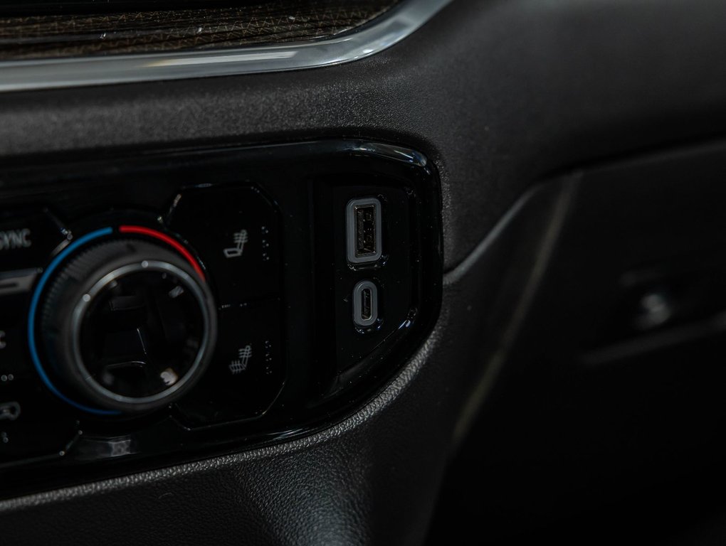 2026 Chevrolet Silverado 1500 in St-Jérôme, Quebec - 30 - w1024h768px