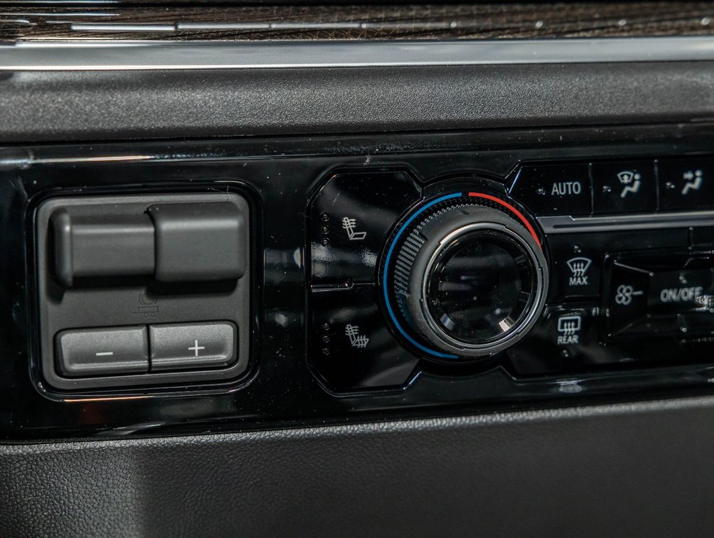 2026 Chevrolet Silverado 1500 in St-Jérôme, Quebec - 23 - w1024h768px