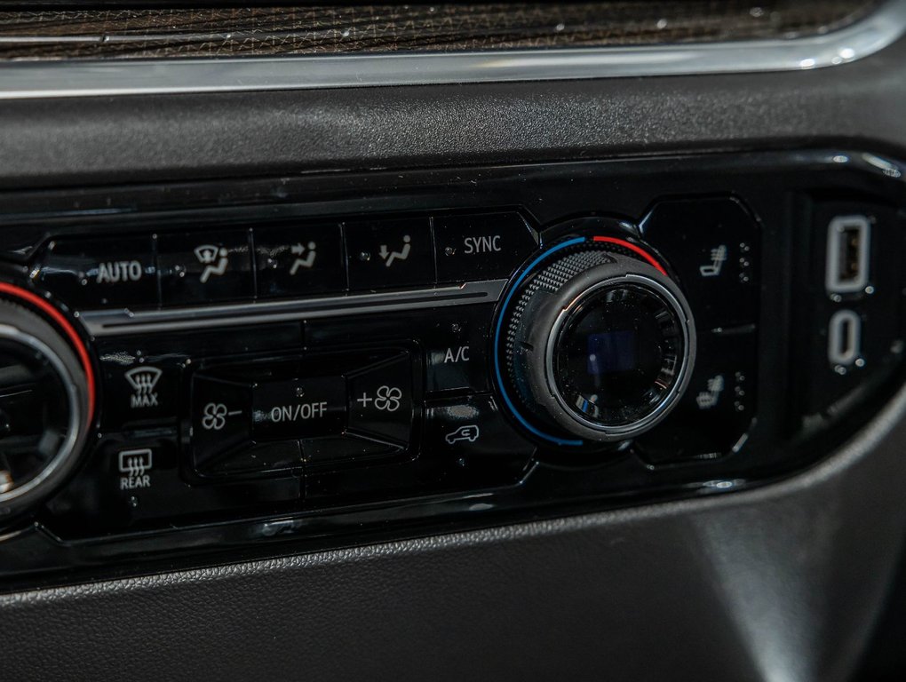 2026 Chevrolet Silverado 1500 in St-Jérôme, Quebec - 24 - w1024h768px