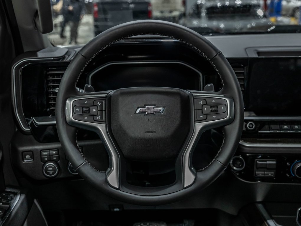 2026 Chevrolet Silverado 1500 in St-Jérôme, Quebec - 13 - w1024h768px
