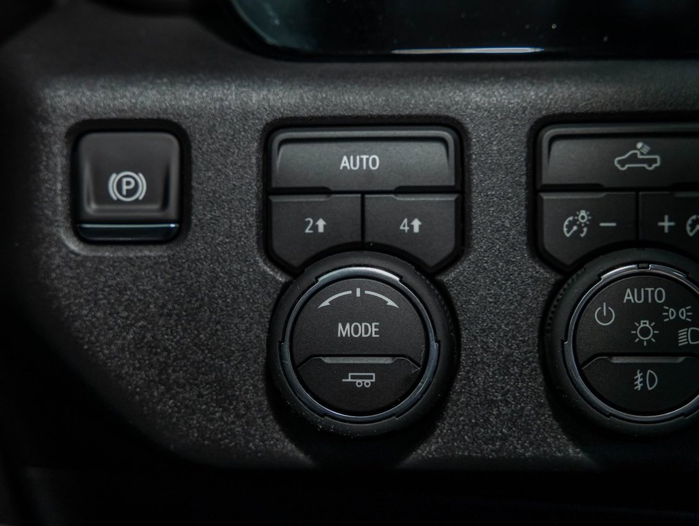 2026 Chevrolet Silverado 1500 in St-Jérôme, Quebec - 22 - w1024h768px