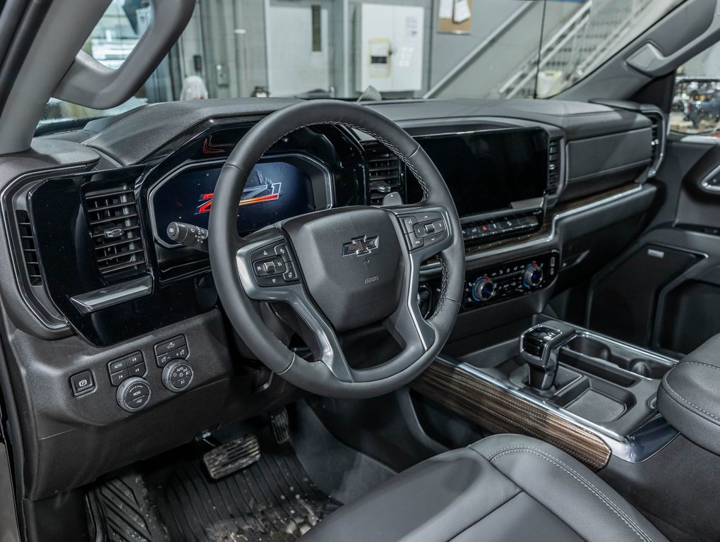 2026 Chevrolet Silverado 1500 in St-Jérôme, Quebec - 12 - w1024h768px