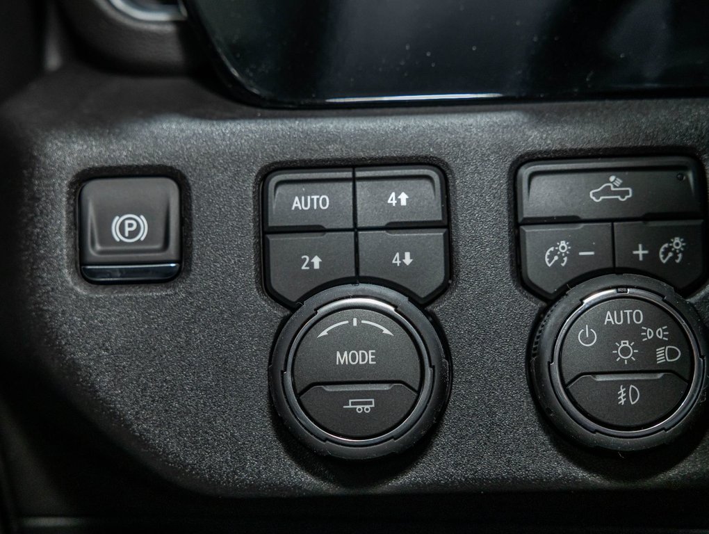 2026 Chevrolet Silverado 1500 in St-Jérôme, Quebec - 24 - w1024h768px